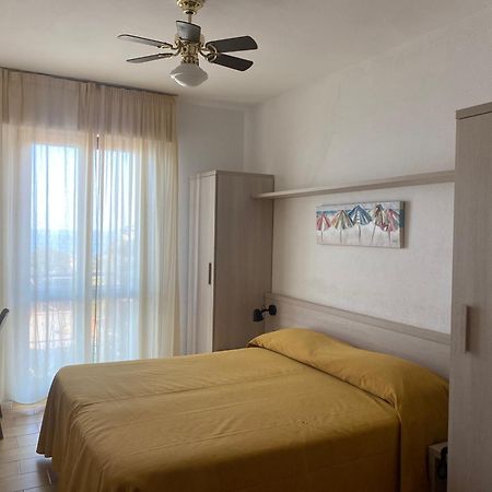 Hotel Ulivo Diano Marina Zewnętrze zdjęcie