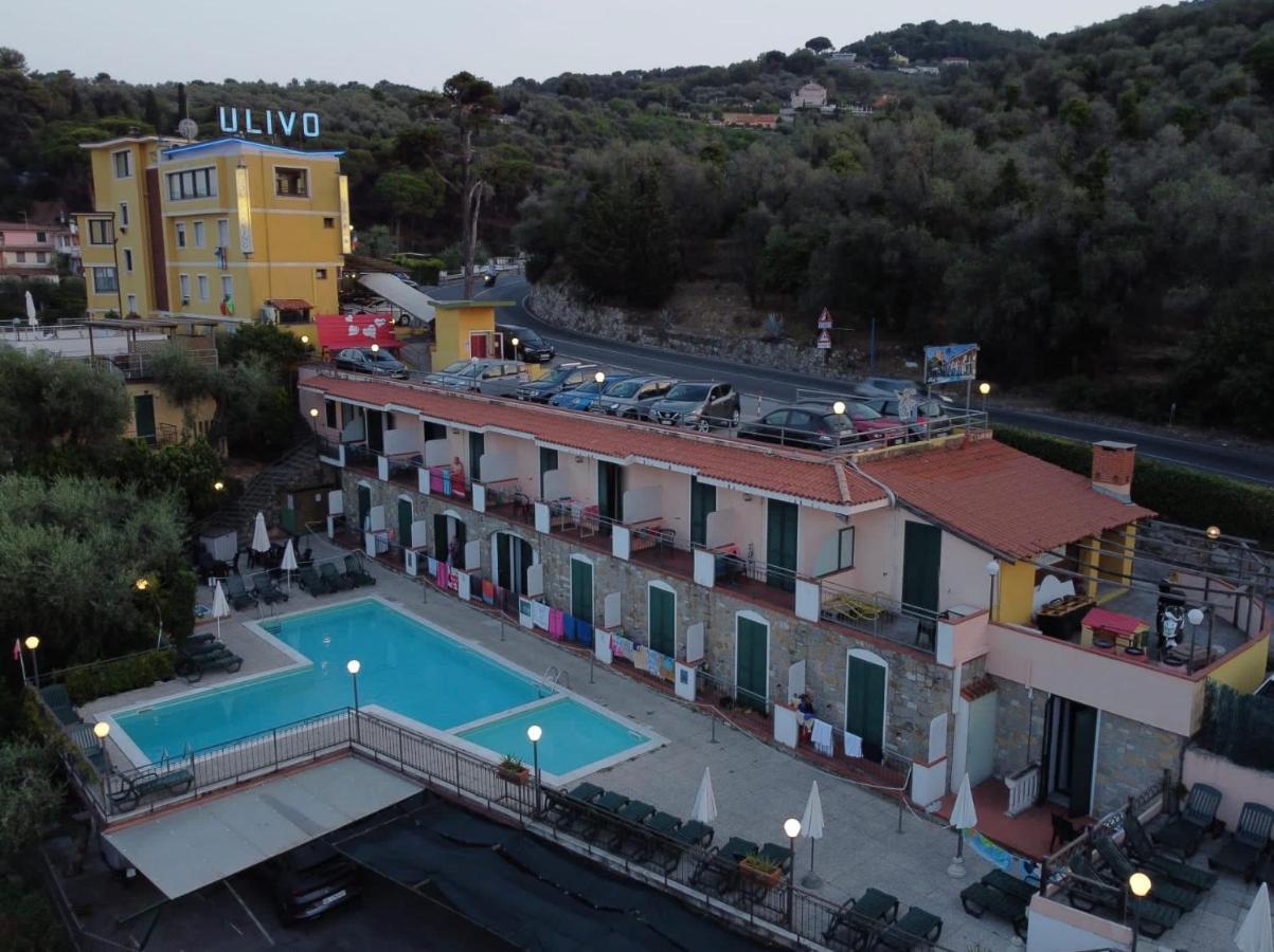 Hotel Ulivo Diano Marina Zewnętrze zdjęcie