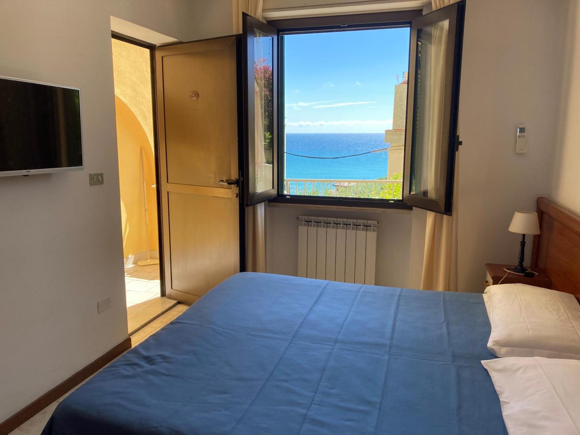 Hotel Ulivo Diano Marina Zewnętrze zdjęcie