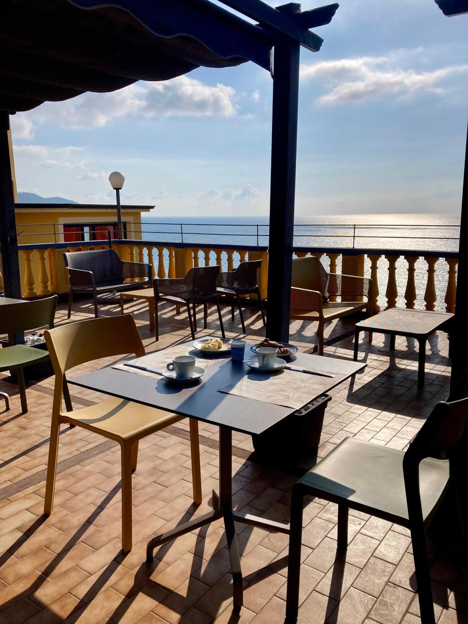 Hotel Ulivo Diano Marina Zewnętrze zdjęcie