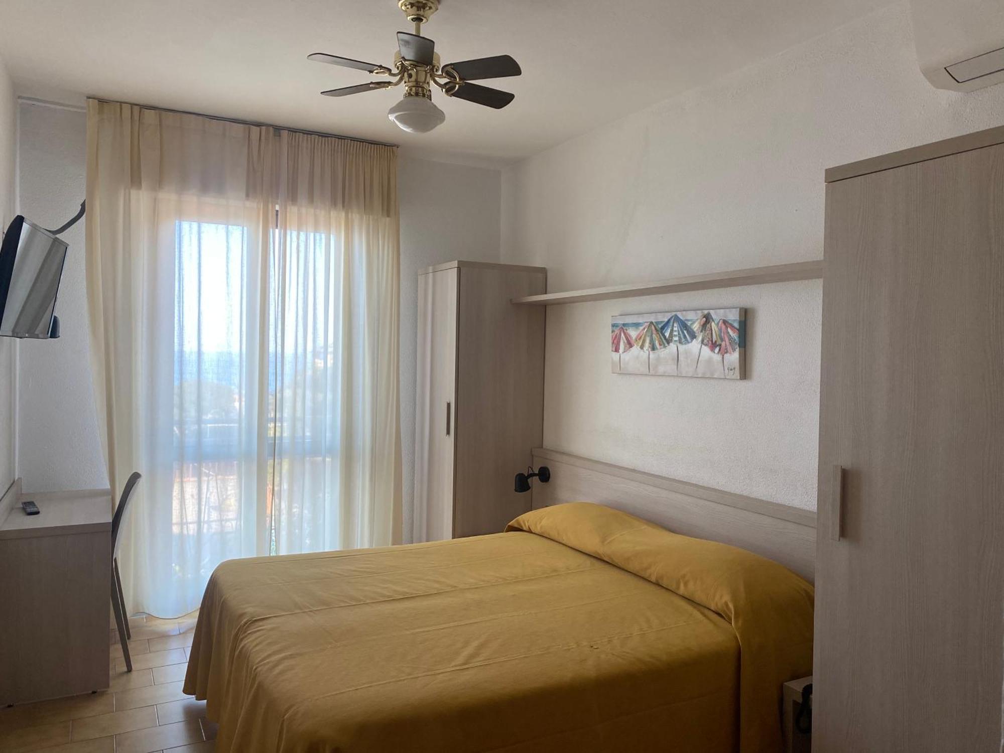Hotel Ulivo Diano Marina Zewnętrze zdjęcie