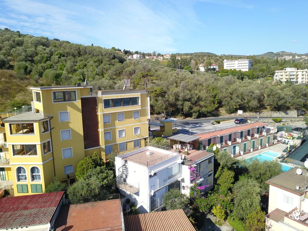 Hotel Ulivo Diano Marina Zewnętrze zdjęcie